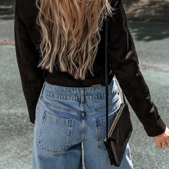 B107 Black Asymmetric Zipper Belted Hem Jacket - Picture 4 of 4